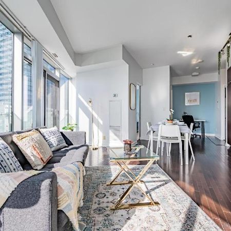 تورونتو Downtown Suites المظهر الخارجي الصورة